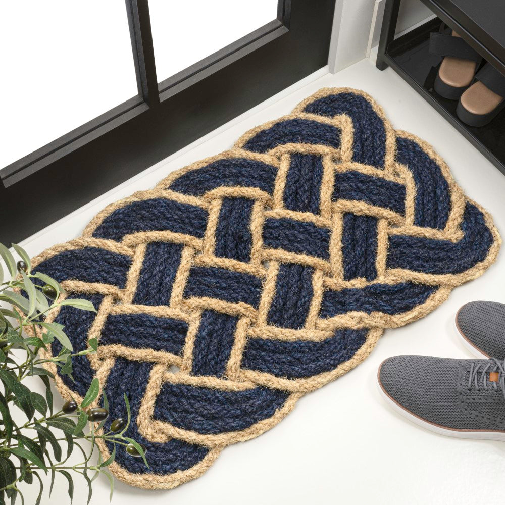 Ocean Classic Coastal Scalloped Basketweave Indoor/Outdoor Coir Mat