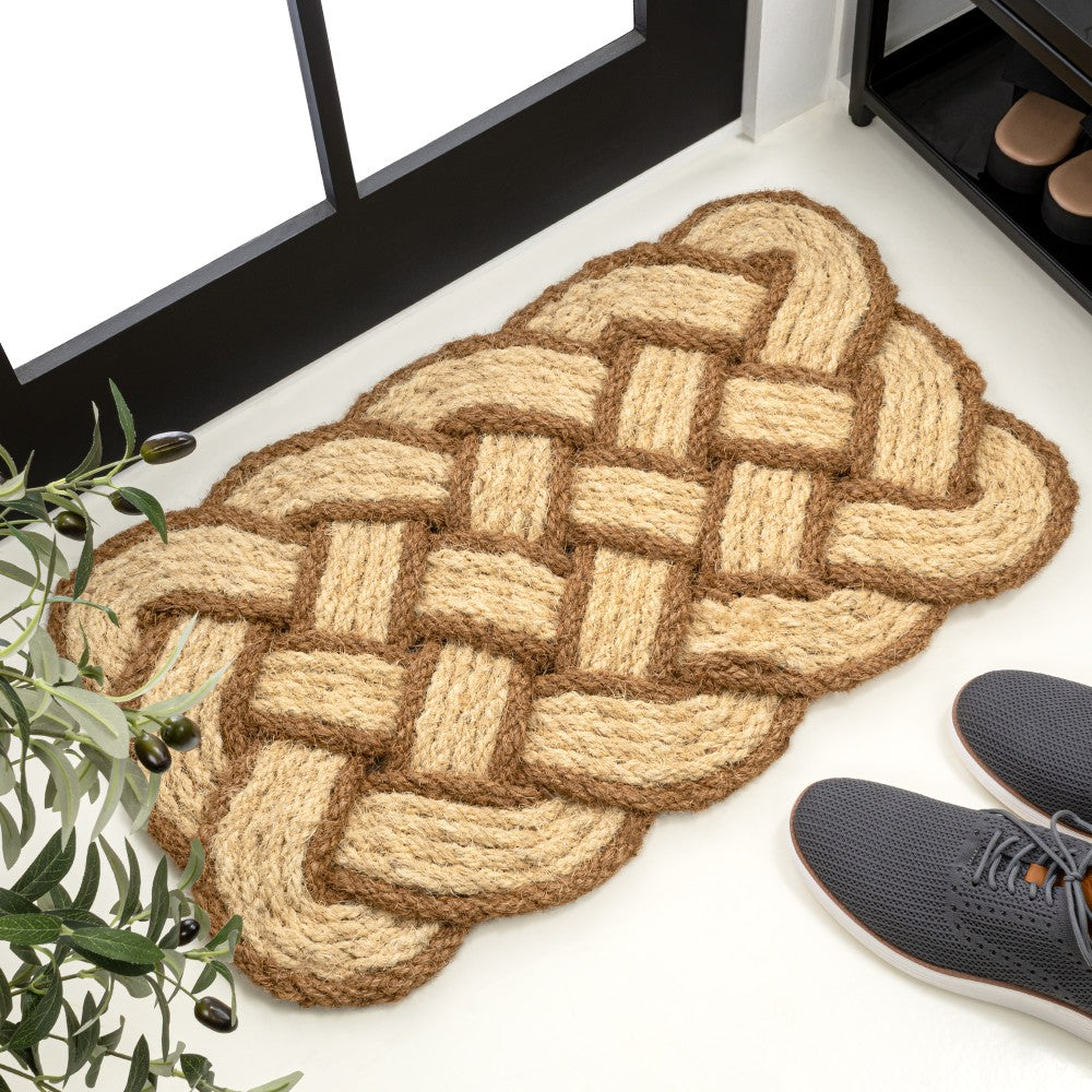 Ocean Classic Coastal Scalloped Basketweave Indoor/Outdoor Coir Mat