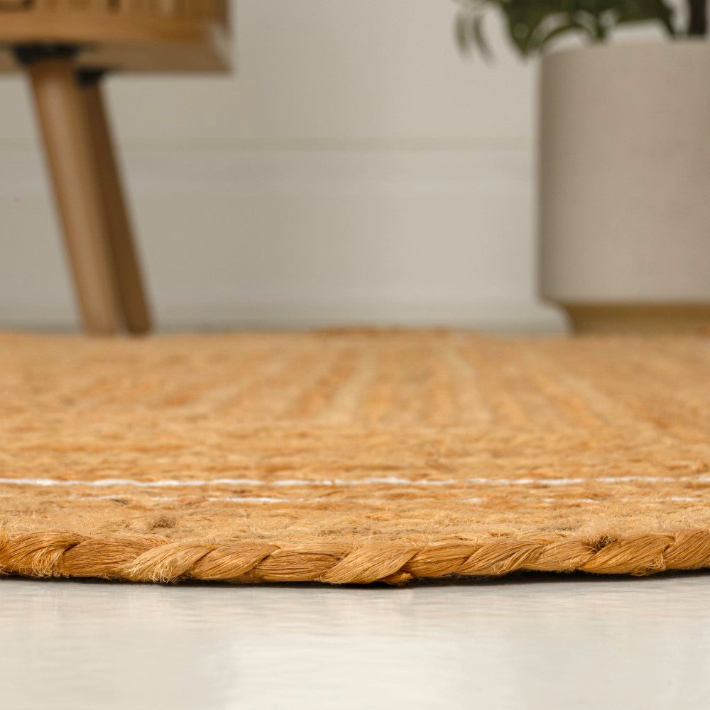 Elvoria Cottage Scallop Edge Jute Area Rug