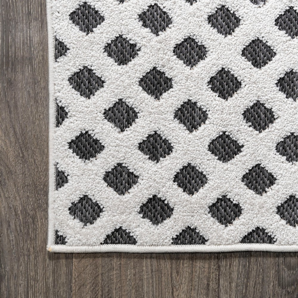 Castelo Rabat High-Low Pile Mini-Diamond Indoor/Outdoor Area Rug