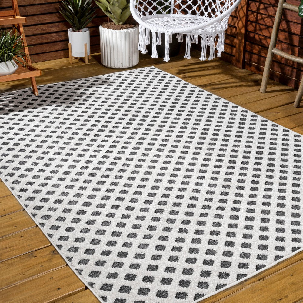 Castelo Rabat High-Low Pile Mini-Diamond Indoor/Outdoor Area Rug