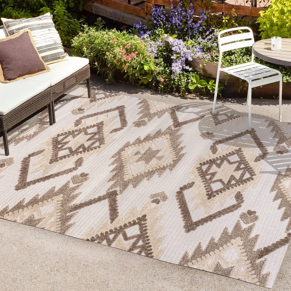 Sabugal Sumak High-Low Pile Neutral Indoor/Outdoor Area Rug