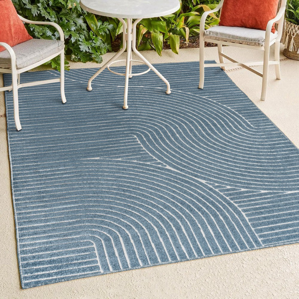 Ewe Minimalist Curve Geometric Indoor/Outdoor Rug