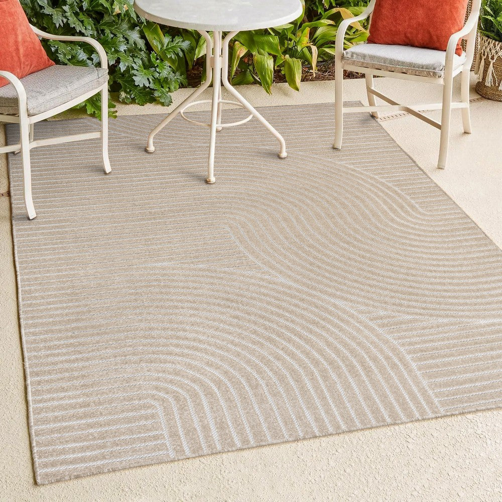 Ewe Minimalist Curve Geometric Indoor/Outdoor Rug