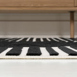 Ewe Minimalist Curve Geometric Indoor/Outdoor Rug