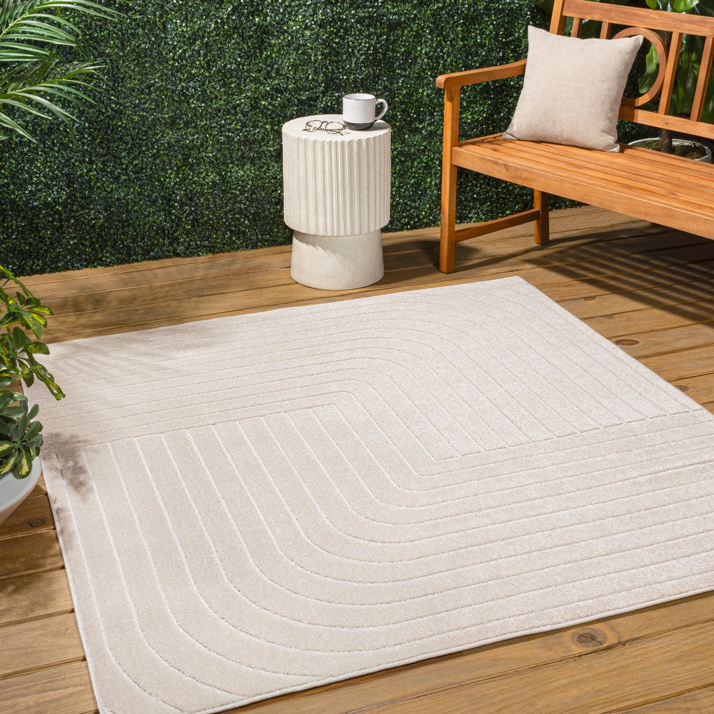 Akan Minimalist Angle Geometric Indoor/Outdoor Rug