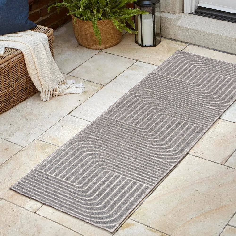 Akan Minimalist Angle Geometric Indoor/Outdoor Rug