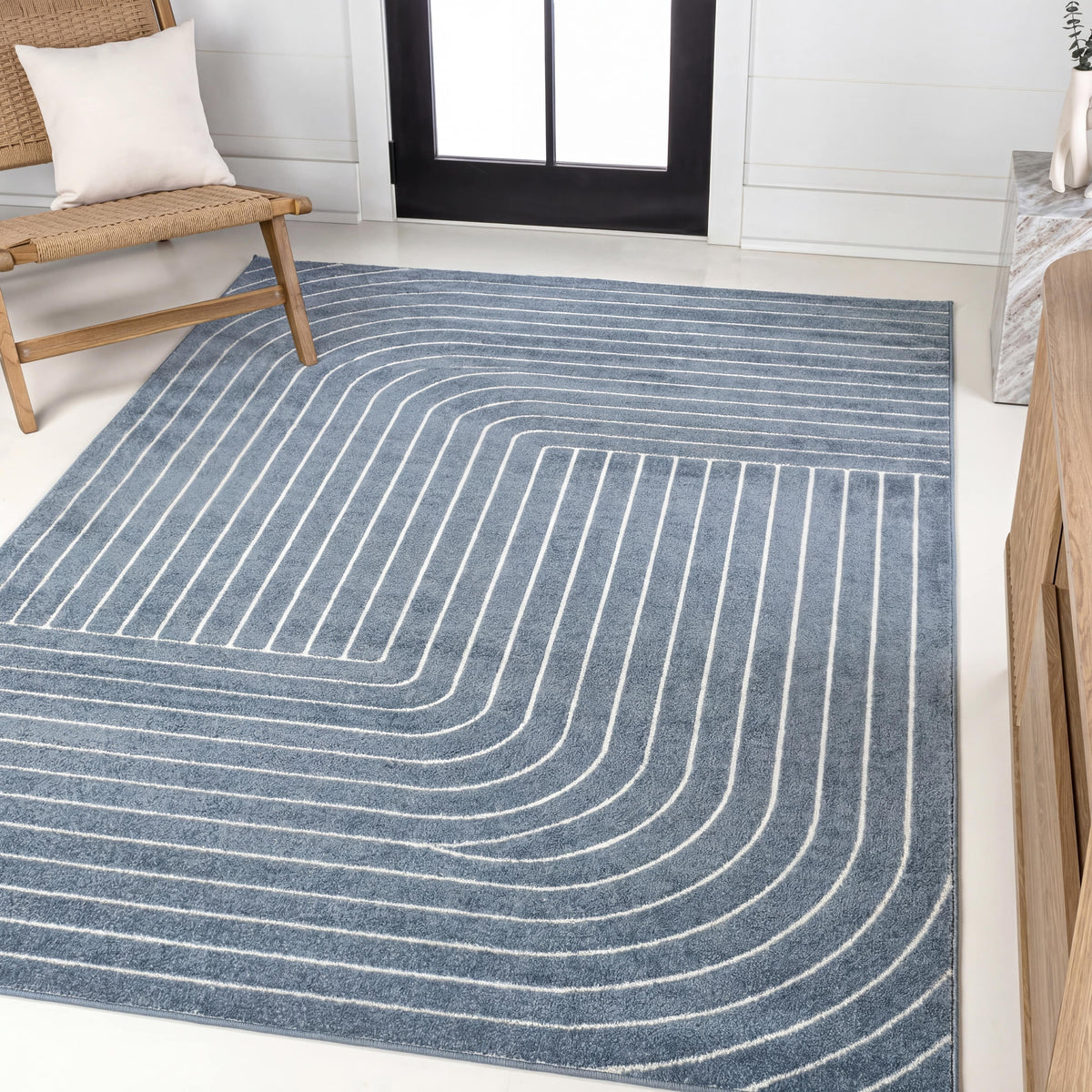 Akan Minimalist Angle Geometric Indoor/Outdoor Rug