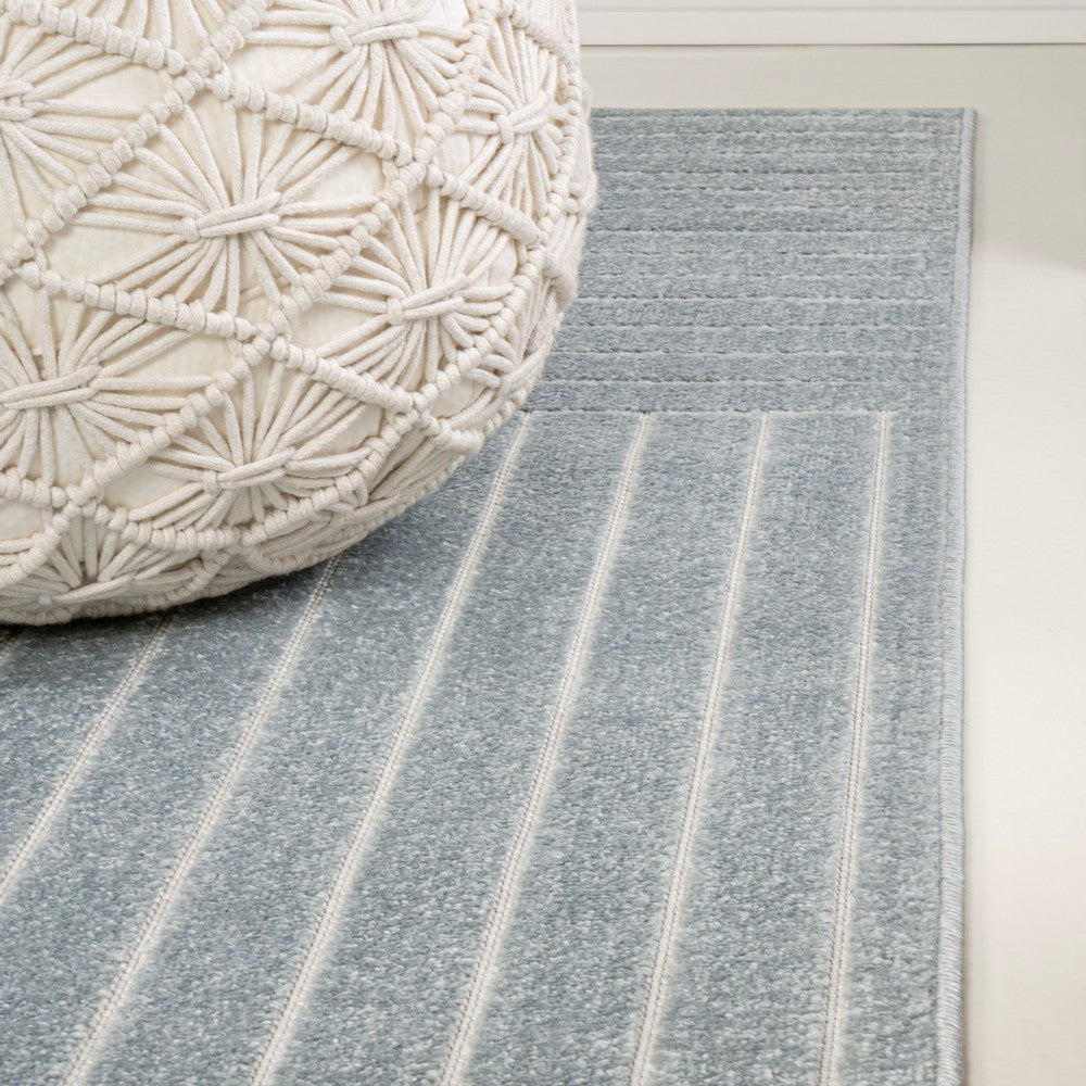 Akan Minimalist Angle Geometric Indoor/Outdoor Rug