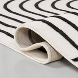 Akan Minimalist Angle Geometric Indoor/Outdoor Rug