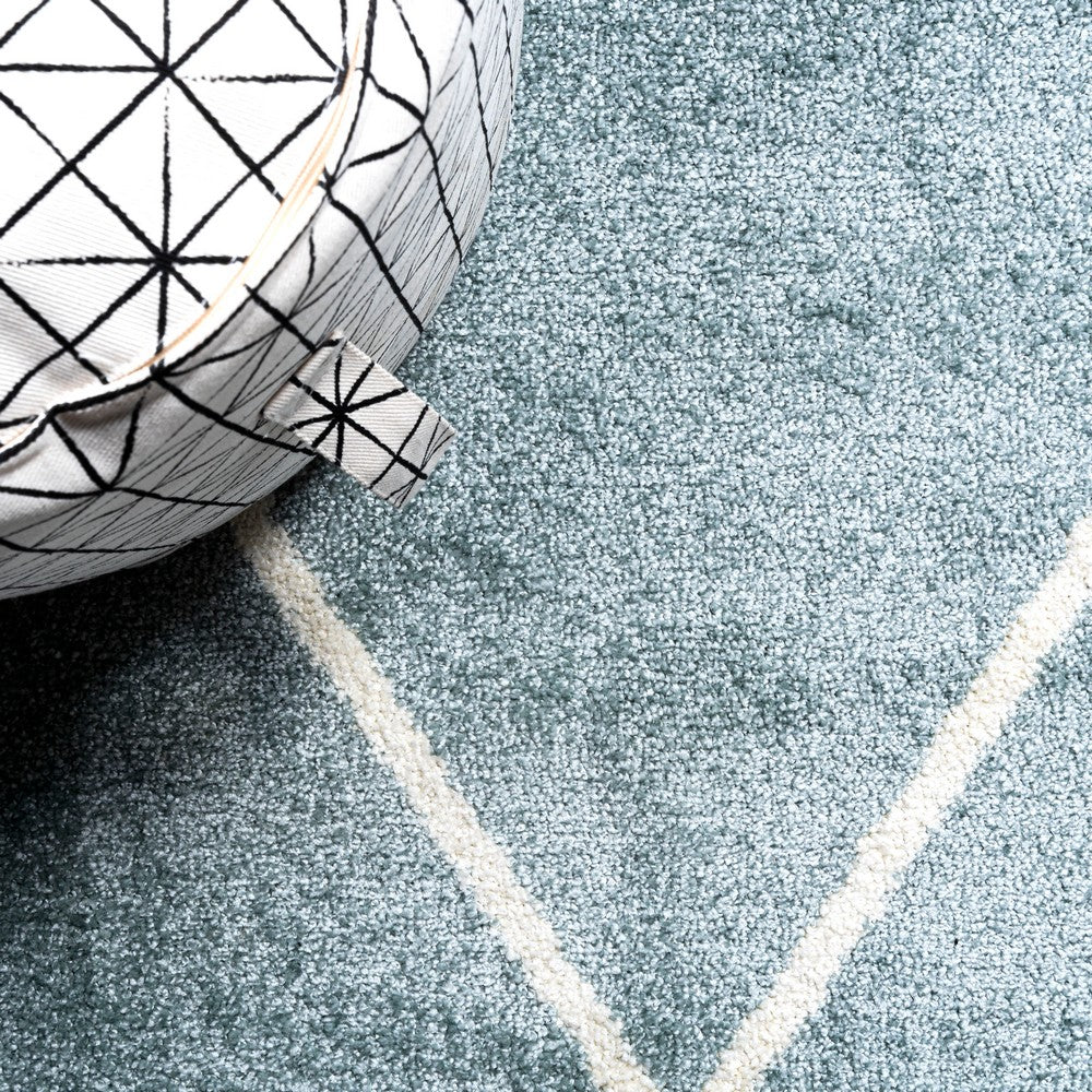 Bounty Minimalist Diamond Trellis Area Rug