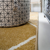 Bounty Minimalist Diamond Trellis Area Rug