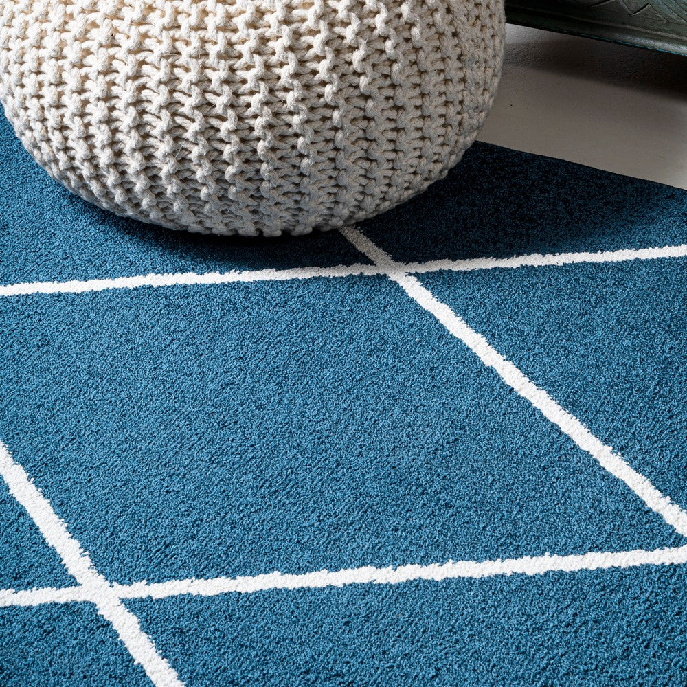 Bounty Minimalist Diamond Trellis Area Rug