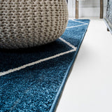 Bounty Minimalist Diamond Trellis Area Rug