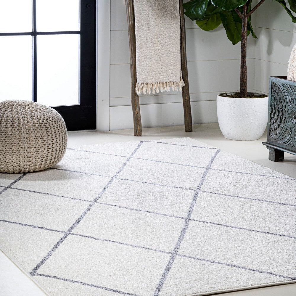 Bounty Minimalist Diamond Trellis Area Rug