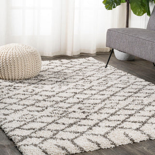 Montijo Algaida Moroccan Diamond Shag Area Rug