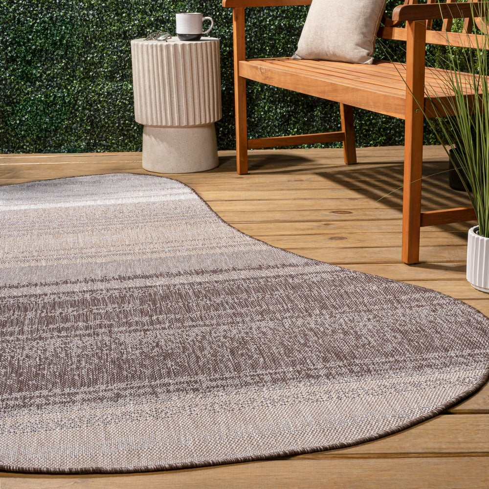 Dhiren Modern Rustic Organic Curve Indoor/Outdoor Area Rug