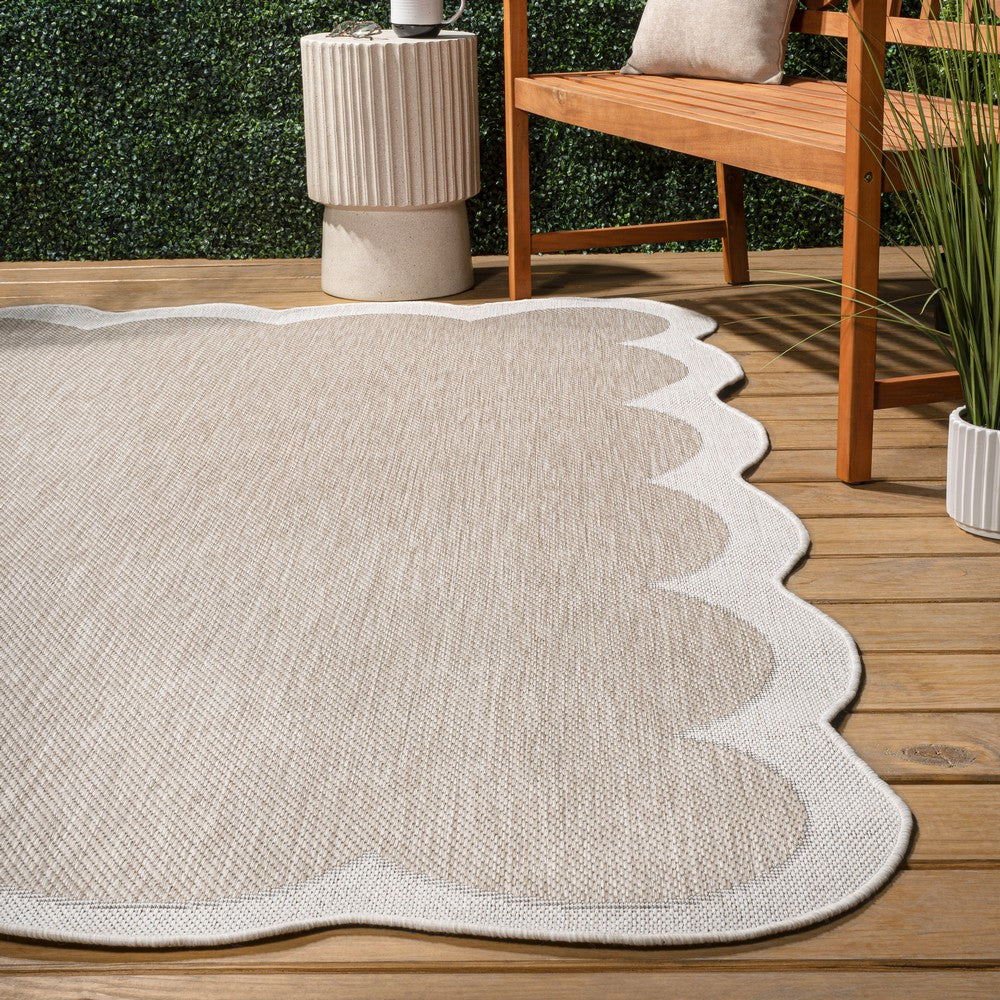 Raj Classic Cottage Two-tone Scalloped Indoor/Outdoor Area Rug
