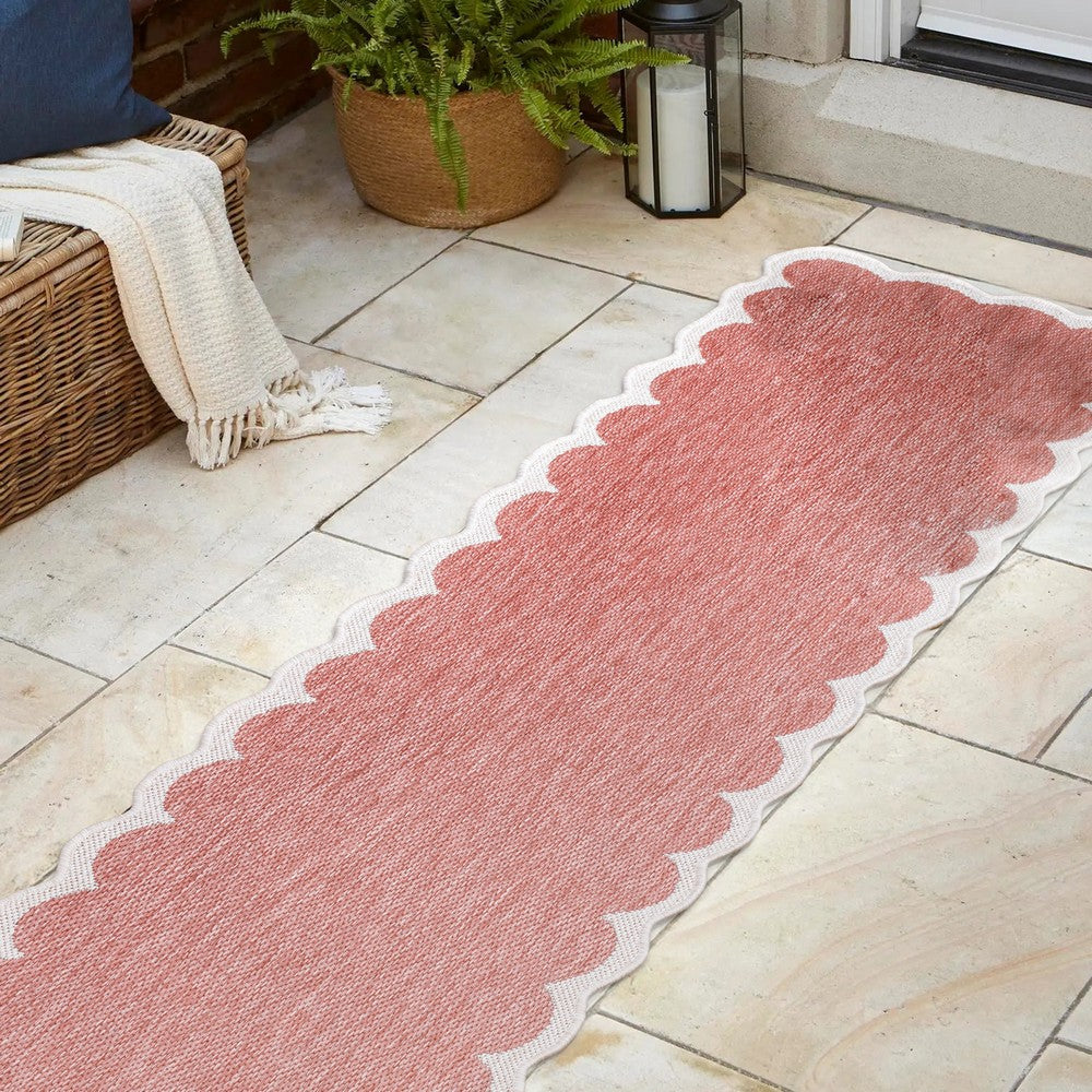 Raj Classic Cottage Two-tone Scalloped Indoor/Outdoor Area Rug
