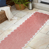 Raj Classic Cottage Two-tone Scalloped Indoor/Outdoor Area Rug