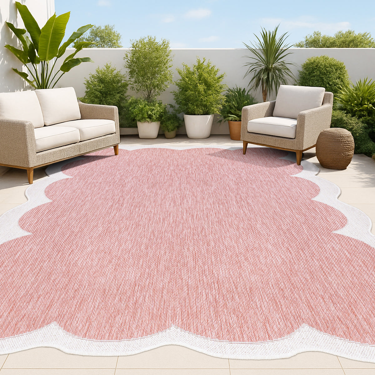 Raj Classic Cottage Two-tone Scalloped Indoor/Outdoor Area Rug