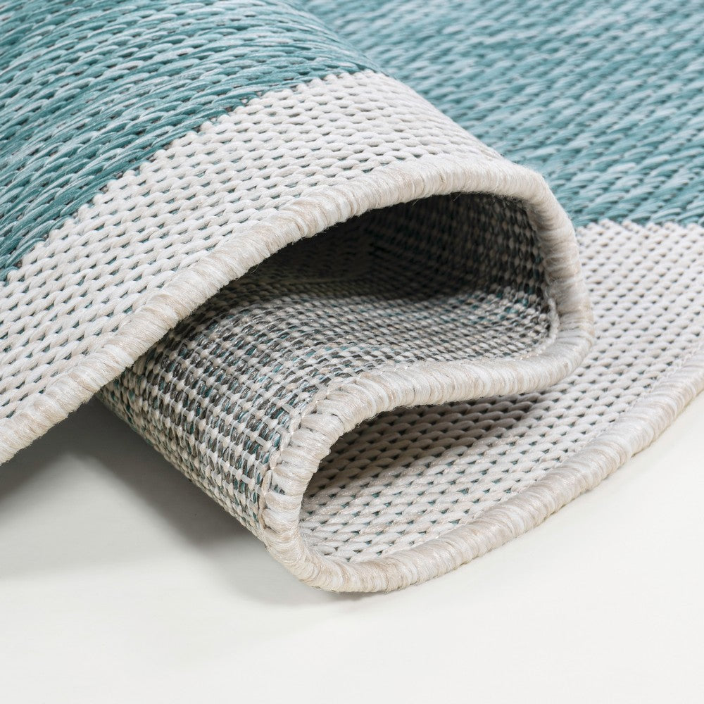 Raj Classic Cottage Two-tone Scalloped Indoor/Outdoor Area Rug