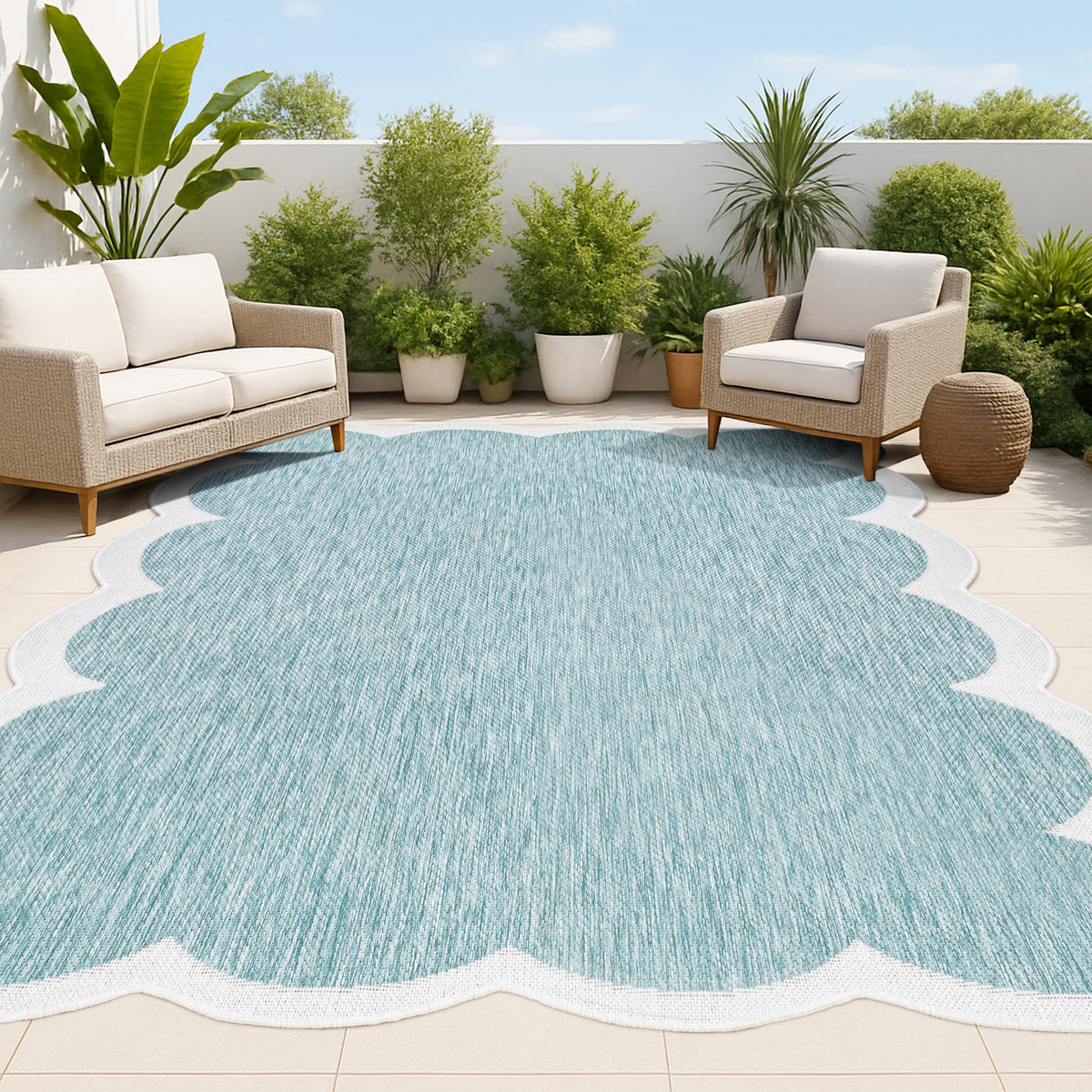 Raj Classic Cottage Two-tone Scalloped Indoor/Outdoor Area Rug