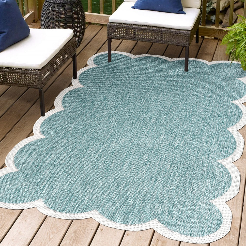 Raj Classic Cottage Two-tone Scalloped Indoor/Outdoor Area Rug