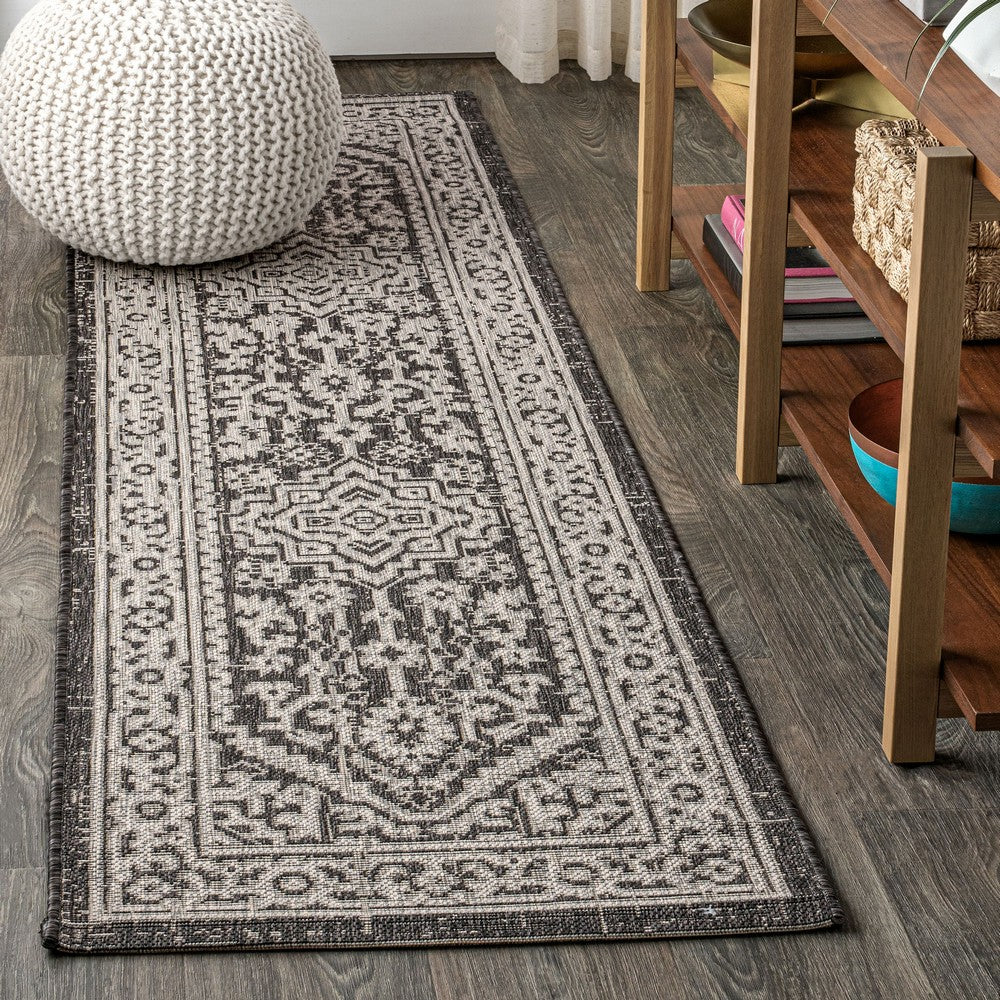 Luke Medallion Textured Weave Indoor/outdoor Runner Rug