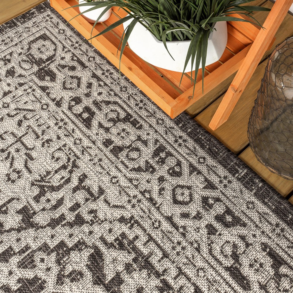 Luke Medallion Textured Weave Indoor/outdoor Area Rug