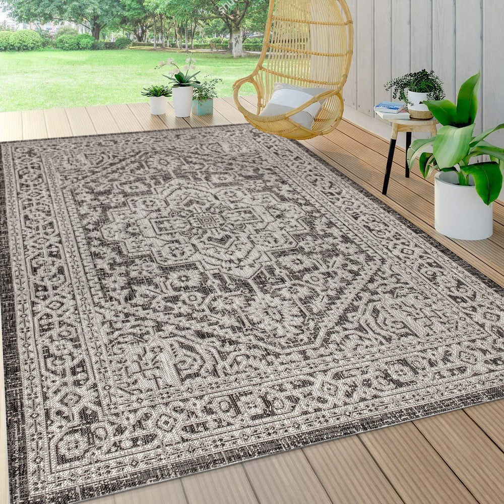 Luke Medallion Textured Weave Indoor/outdoor Area Rug