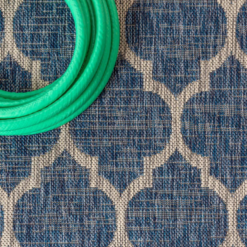Matthews Moroccan Trellis Textured Weave Indoor/outdoor Square Rug
