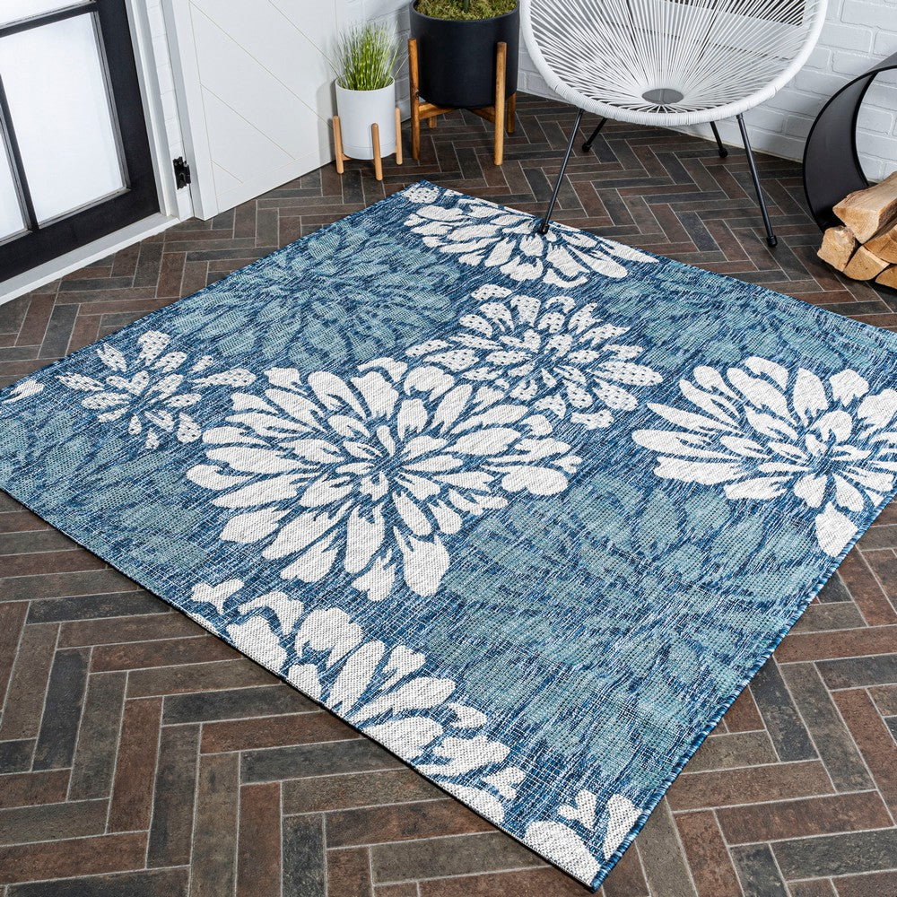 Garcia Modern Floral Textured Weave Indoor/outdoor Square Rug