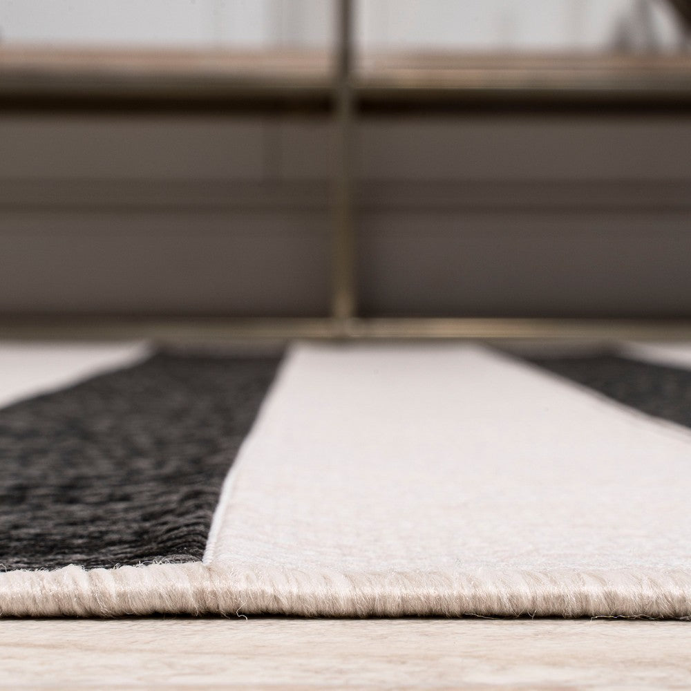 Rowena wide Stripe Indoor/outdoor Area Rug