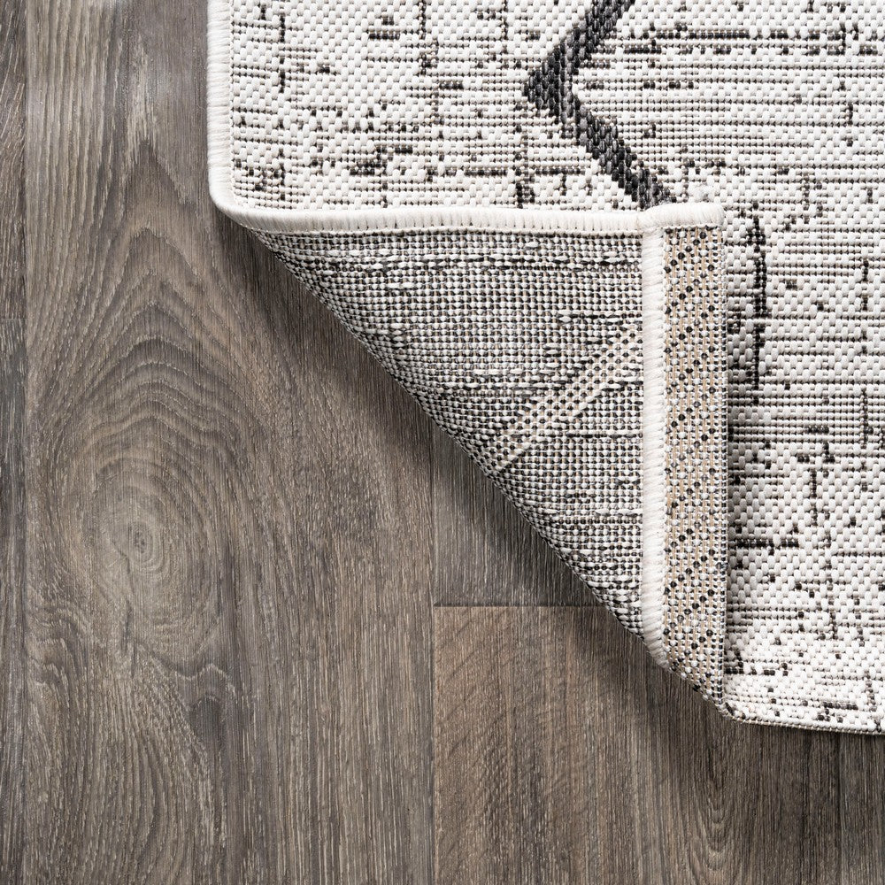 Funchat Carwa Tribal Diamond Trellis Indoor/Outdoor Area Rug