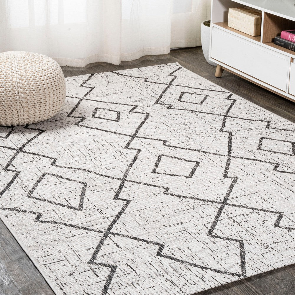 Funchat Carwa Tribal Diamond Trellis Indoor/Outdoor Area Rug