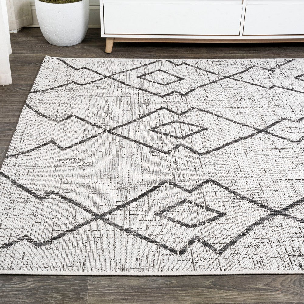 Funchat Carwa Tribal Diamond Trellis Indoor/Outdoor Area Rug
