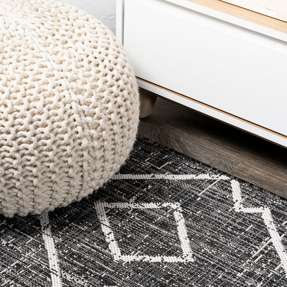 Funchat Carwa Tribal Diamond Trellis Indoor/Outdoor Area Rug
