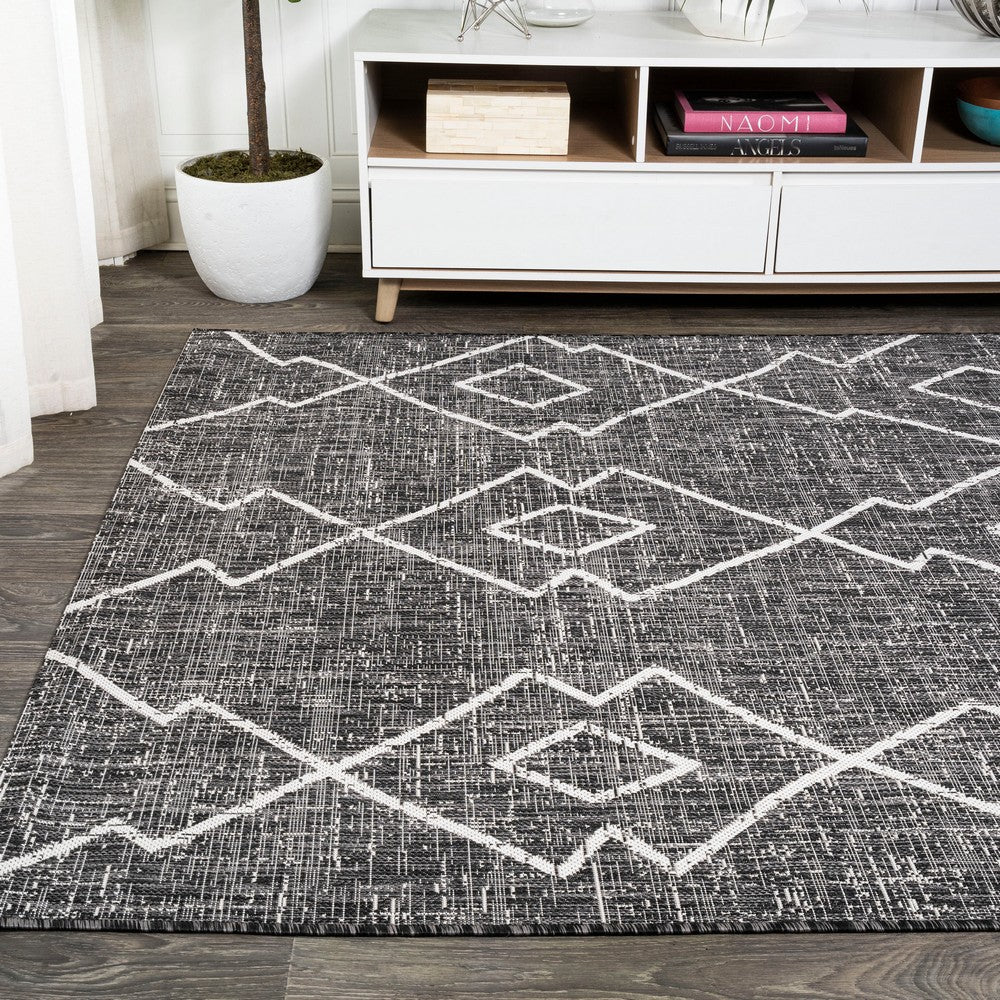 Funchat Carwa Tribal Diamond Trellis Indoor/Outdoor Area Rug