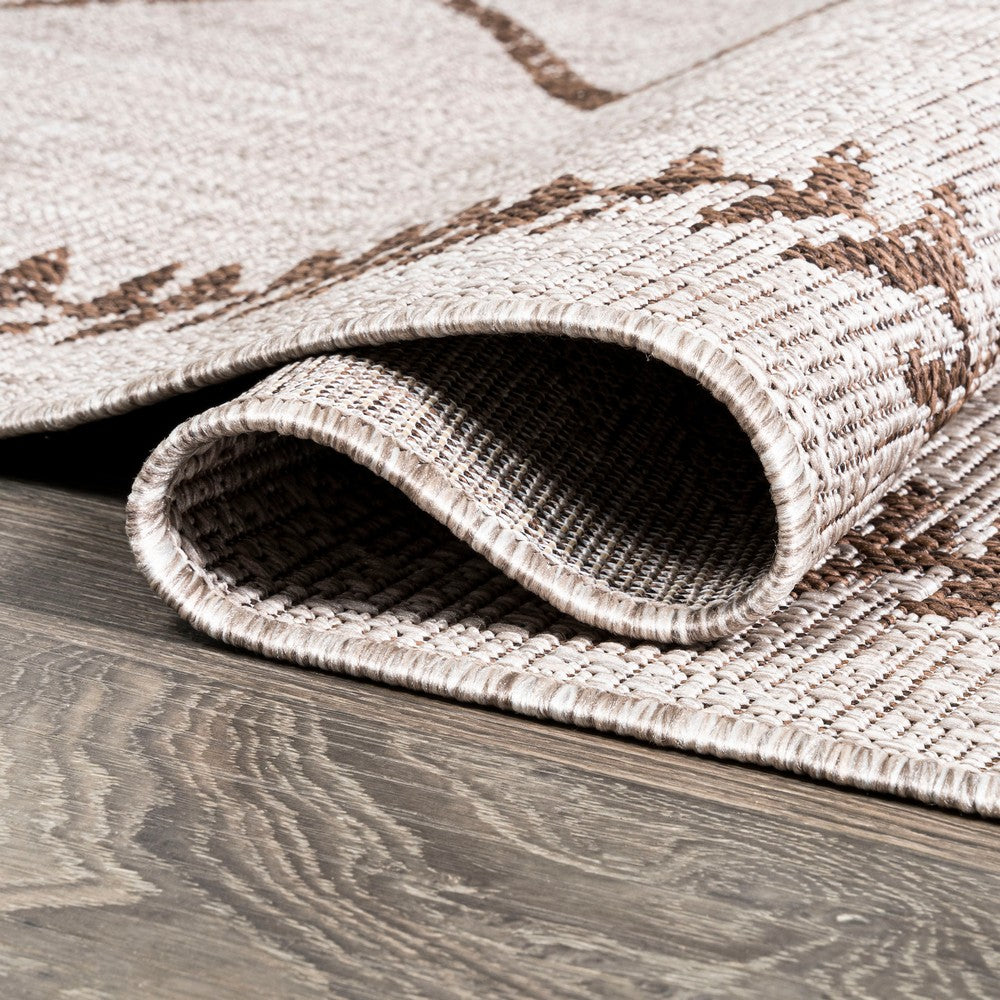 Gandra Derya Tribal Diamond Trellis Indoor/Outdoor Area Rug