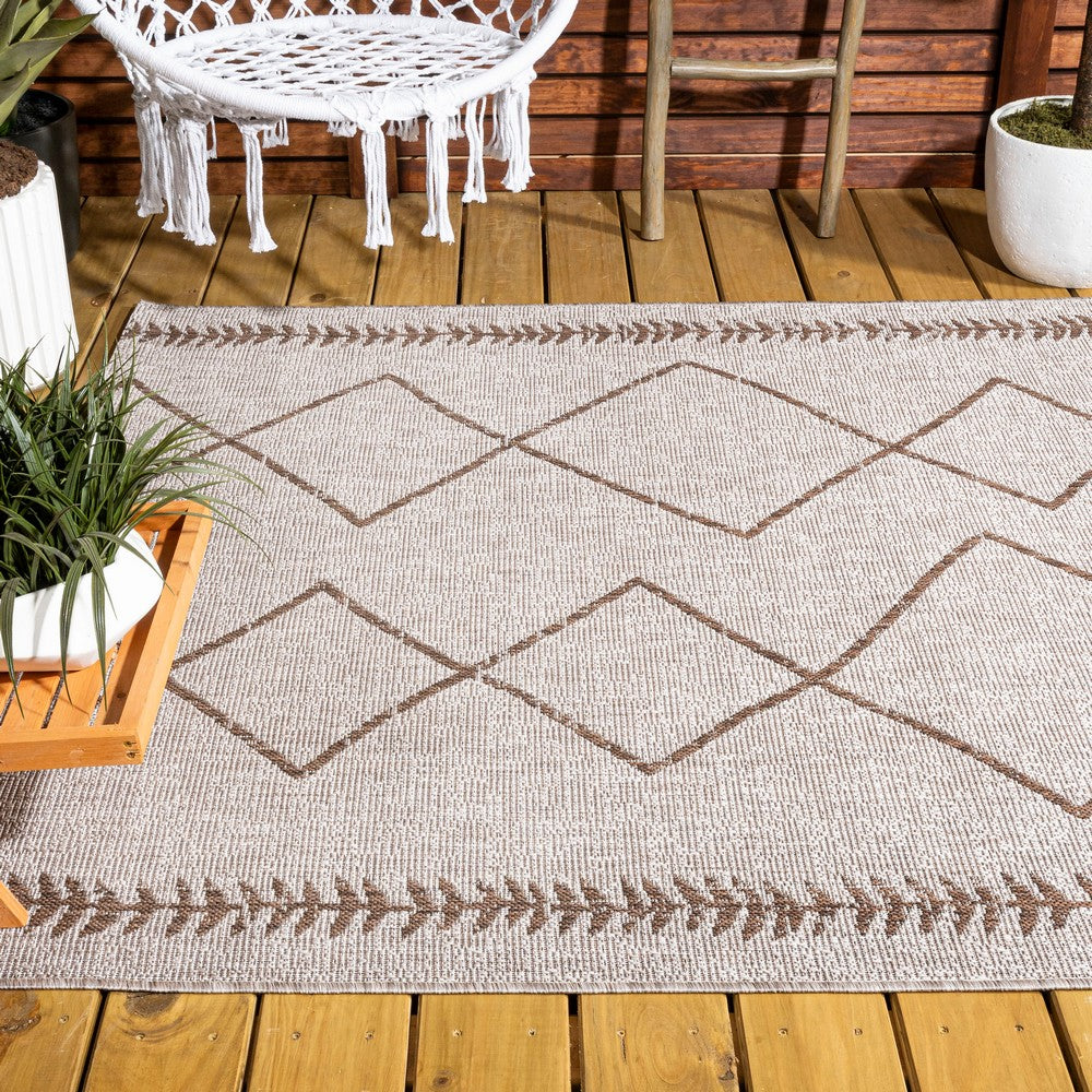 Gandra Derya Tribal Diamond Trellis Indoor/Outdoor Area Rug