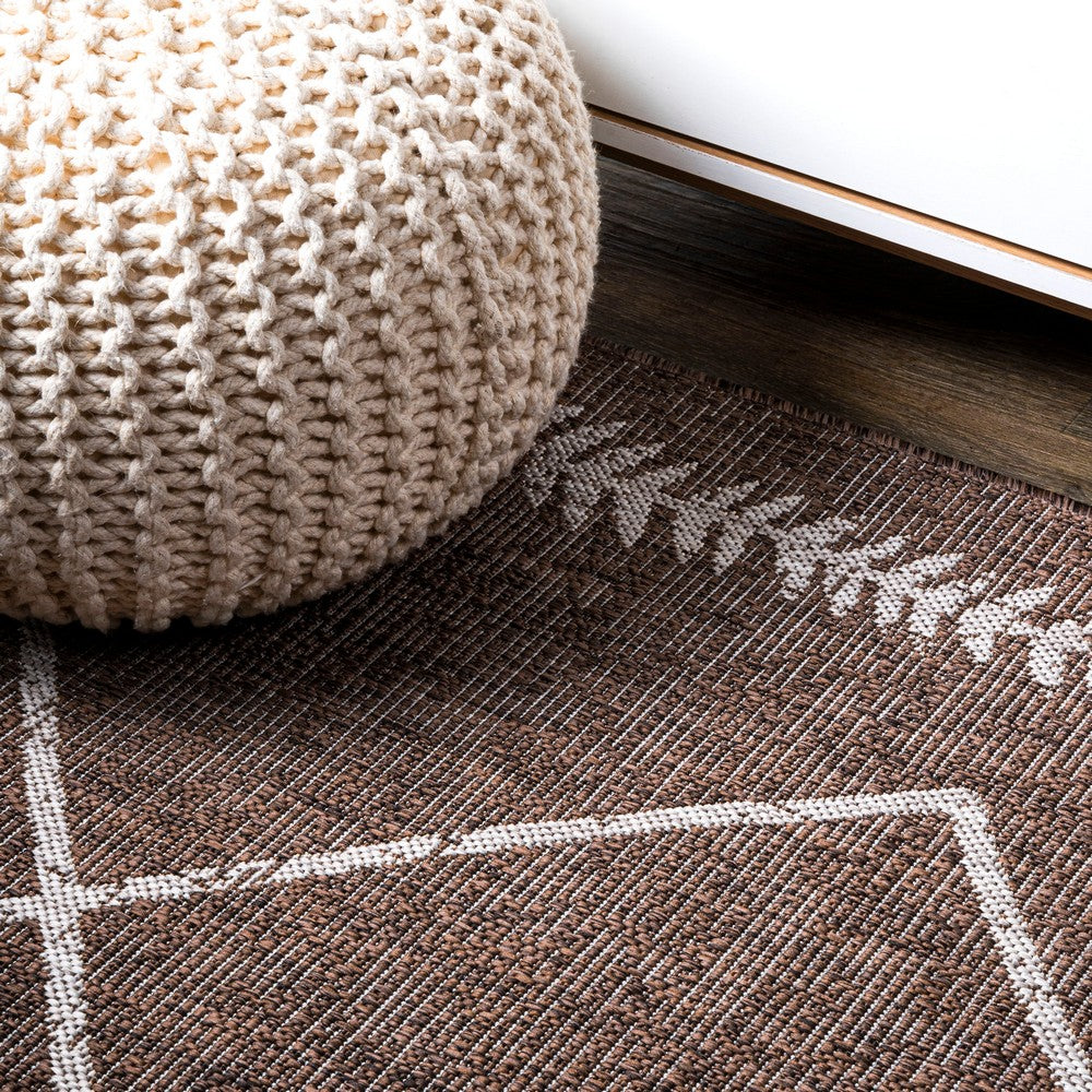 Gandra Derya Tribal Diamond Trellis Indoor/Outdoor Area Rug