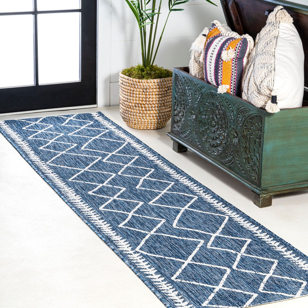 Gandra Derya Tribal Diamond Trellis Indoor/Outdoor Area Rug