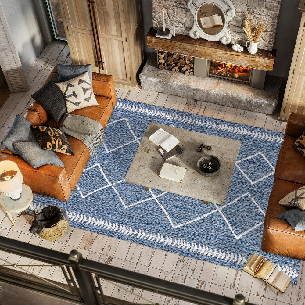 Gandra Derya Tribal Diamond Trellis Indoor/Outdoor Area Rug