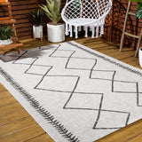 Gandra Derya Tribal Diamond Trellis Indoor/Outdoor Area Rug