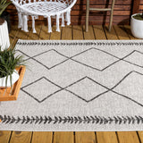 Gandra Derya Tribal Diamond Trellis Indoor/Outdoor Area Rug