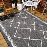 Gandra Derya Tribal Diamond Trellis Indoor/Outdoor Area Rug