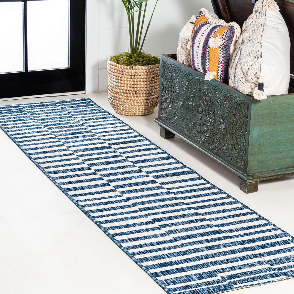 Fatima Sukie Offset Stripe Indoor/Outdoor Area Rug