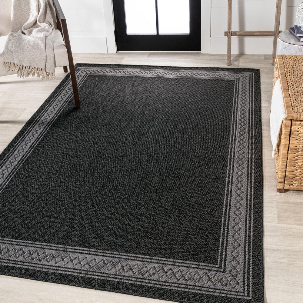 Kristine Classic Diamond Border Indoor/outdoor Area Rug