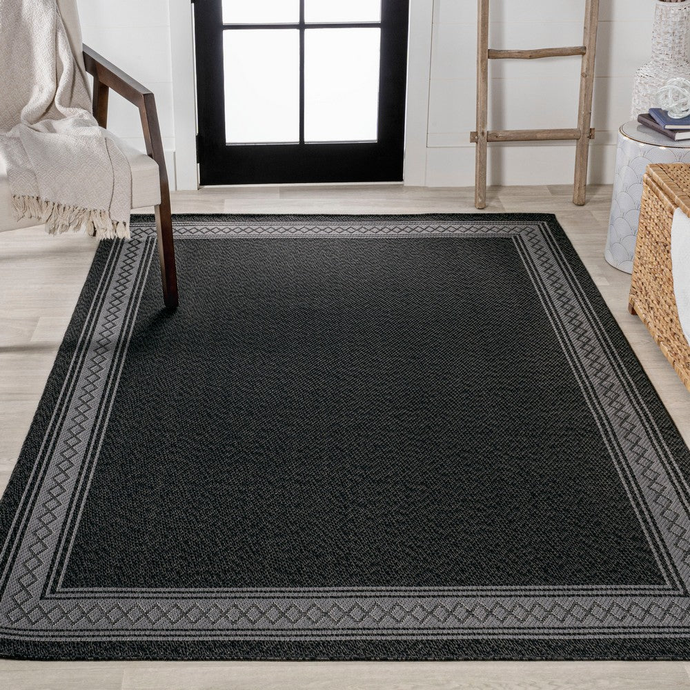 Kristine Classic Diamond Border Indoor/outdoor Area Rug